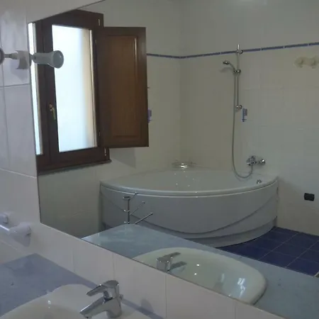 Sinis My בית אירוח *